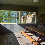 Niemelae With Jacuzzi Βίλα Melkoniemi
