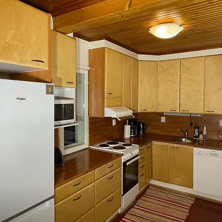 Niemelae With Jacuzzi Villa *