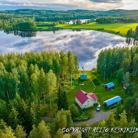 Niemelae With Jacuzzi Villa