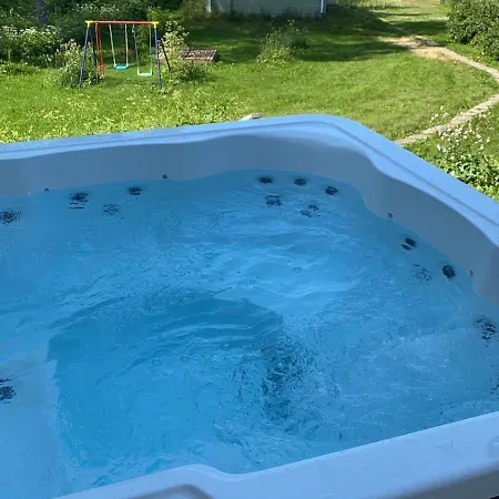 Niemelae With Jacuzzi *