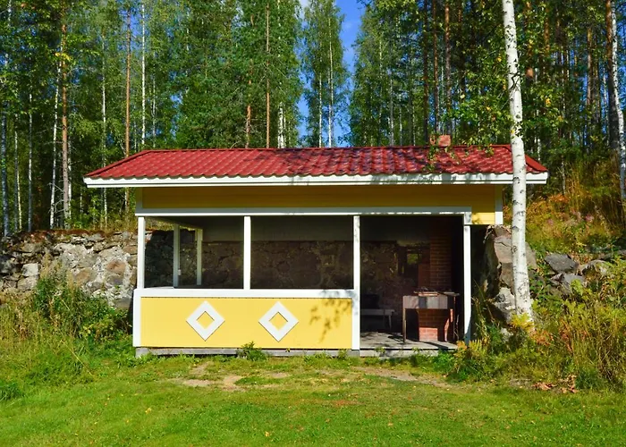 Niemelae With Jacuzzi Villa