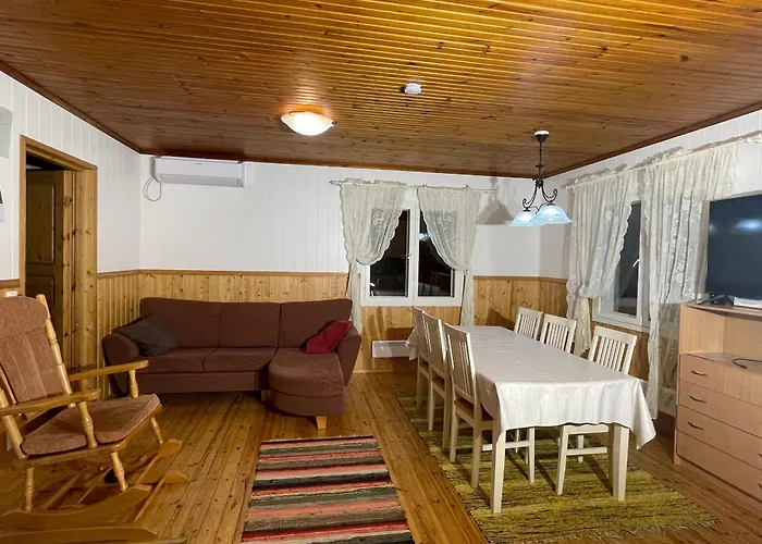 Niemelae With Jacuzzi *