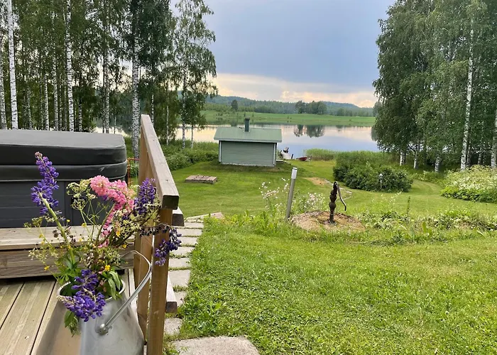 Niemelae With Jacuzzi * Melkoniemi